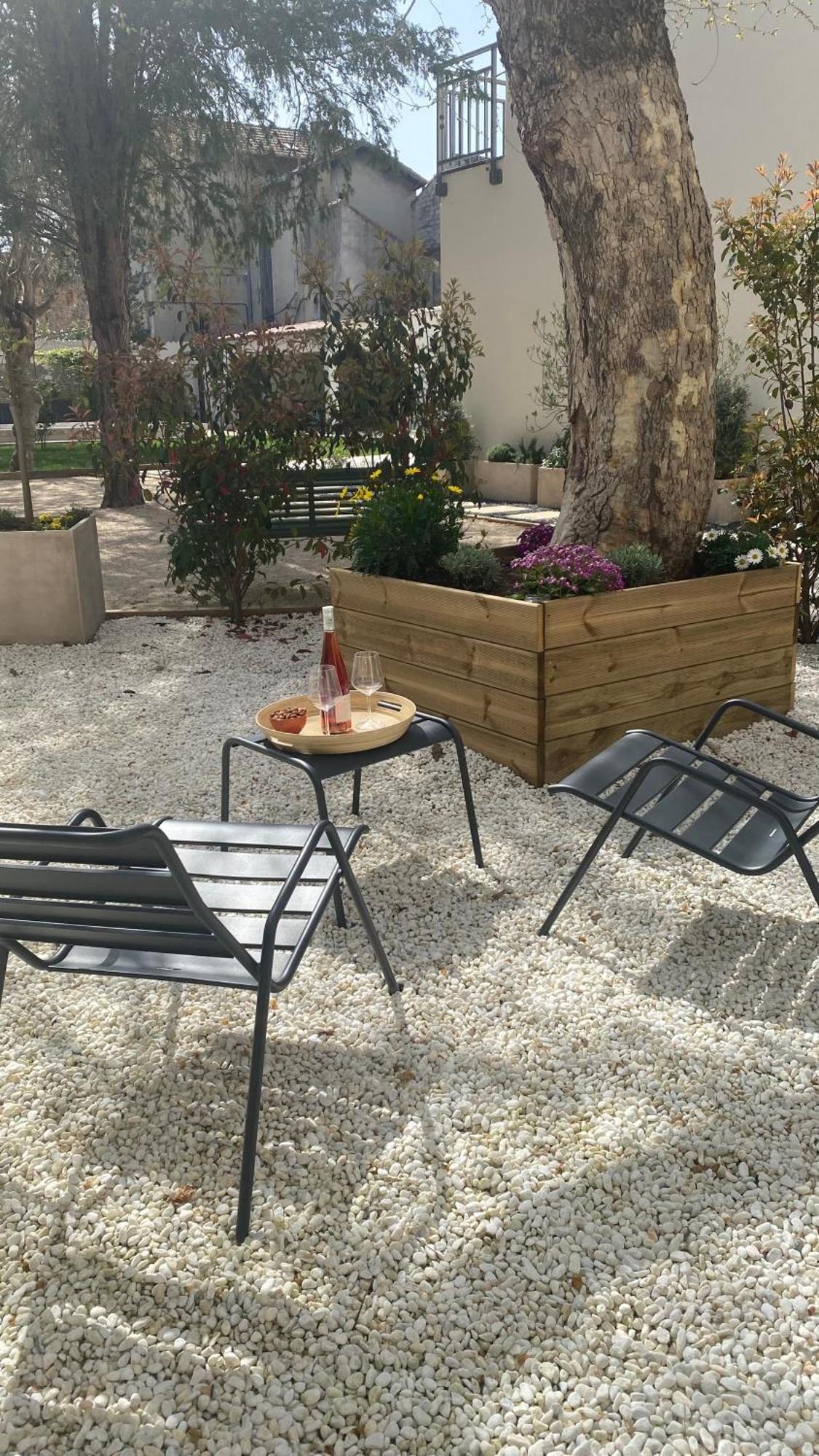 La Maison De L'olivier 3*